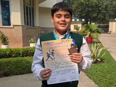 Anhad Singh with his National Taekwondo Championship award